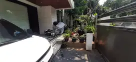 Rumah Mewah - Kartini - 2 Lantai - Jakarta Pusat