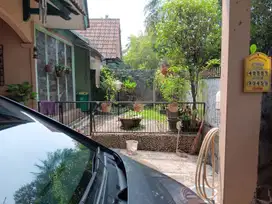 Rumah 2 Lantai Taman Depan Belakang Luas di Cluster Giri Loka BSD City