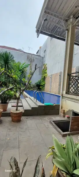 Di Jual Rumah Taman Palem Lestari Posisi Hoek,Jakbar