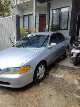 Honda Accord 2001 Bensin