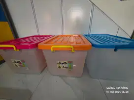 DIJUAL CONTAINER BOX KRISHOME DAN LION STAR