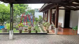 Rumah Luas Strategis Belakang Lapang Golf Pangkalan Jati Cinere Jkt