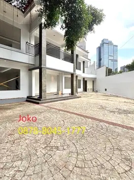 Rumah Bagus Cocok Untuk Usaha Jl. H O S Cokro Aminoto, Menteng