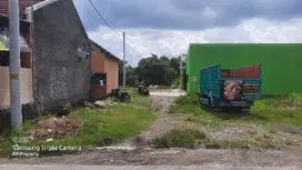 Tanah Kavling Belakang Pengadilan Agama, Alun-alun dan Stasiun KA Klt
