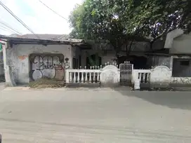 Jual bangunan tua cocok untuk cluster hitung tanah aja