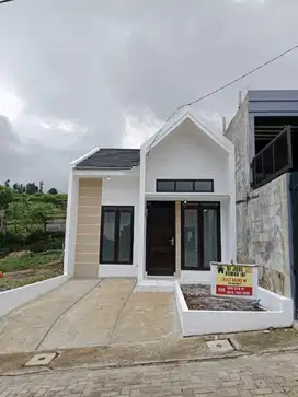 RUMAH BERASA VILLA cuma 380 jt an