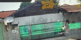 Dijual Rumah Tua Hitung Tanah dibawah NJOP di daerah Joglo