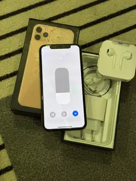 Dijual Iphone 11 Pro 256GB Gold Mulus Lengkap Terdaftar