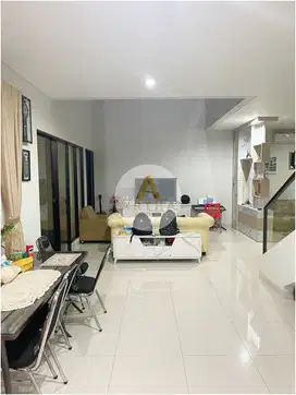 Rumah Full Furnished di Cluster Emily Summarecon Bandung
