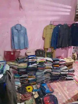 Celana,kemeja,kaos,jaket,jibah,tas,sepatu,makena,gamis,ambil semuanya