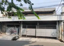 Dijual Rumah hitung tanah dengan luas 230m Tambora Jakarta Barat