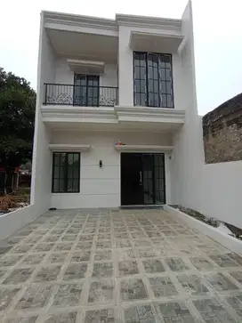 Rumah 2 lantai siap huni di Cilodong Depok.ede