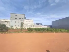 Di J U A L Tanah 1800m2 di daerah industri Tanah Tinggi Tanggerang