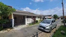 Rumah siap huni cocok bagi keluarga besar posisi hook