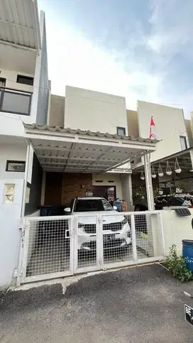 Rumah Murah 2 Lantai Cisaranten Kategori Masih Baru