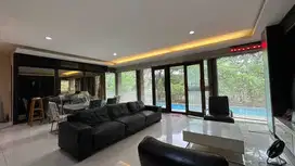 Jual Kaget rumah mewah Grand Canyon The Green BSD Pool Pribadi