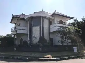 RUMAH LANTAI 2 PERUMAHAN ELITE TERAS AYUNG