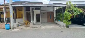 Rumah Cluster Nyaman One Gate System