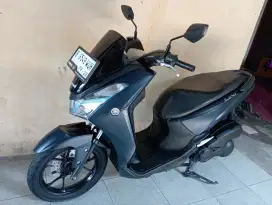 YAMAHA LEXI 2019 KEYLESS GOOD CONDITION