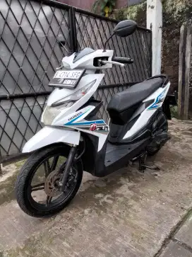 Honda beat ECO Gress tahun 2018 siap pakai