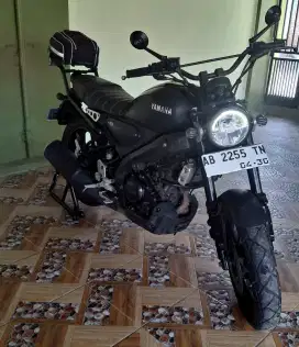 JUAL YAMAHA XSR 150