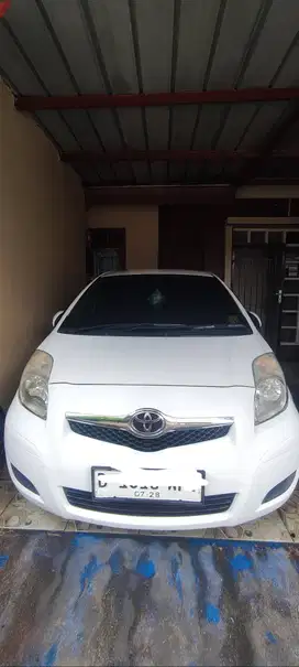 Yaris j matic 2010