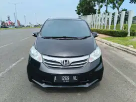Honda Freed 1.5 E SD 2013 AC Double