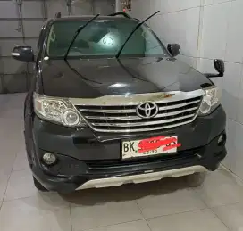 Toyota fortuner diesel 2012