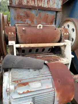 Stone crusher 600:900