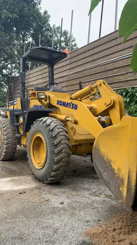 Wheel Loader Komatsu WA180-3 Siap Kerja