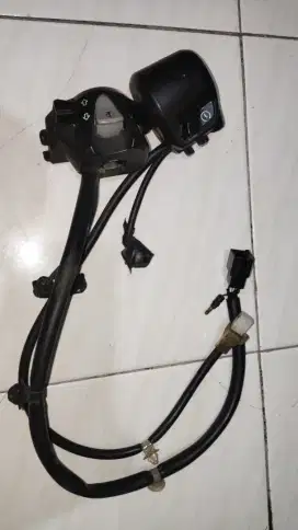 Saklar Kanan Kiri Motor CBR 150 K45