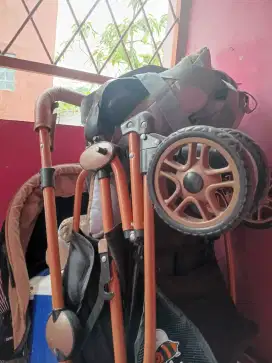 stroller bayi sudah set dengan alas