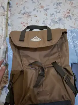Tas ransel eiger