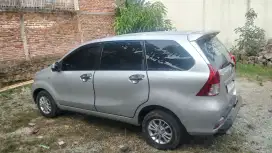 Jual xenia R mt 2012