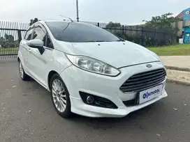 TDP 5jt Ford Fiesta 1.0 EcoBoost S AT 2015 Putih C6DKA