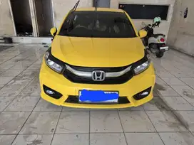 HONDA BRIO E SATYA MATIC 2022 KUNING