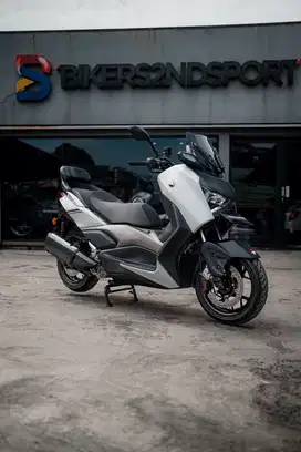 YAMAHA X-MAX CONNECTED 2023