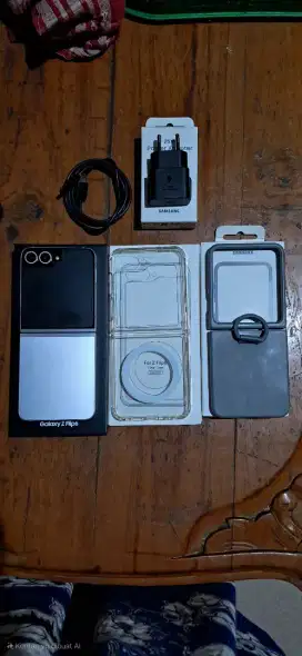 SAMSUNG Z FLIP 6 12/256GB