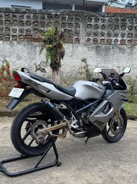 ninja zx 150 CBU asli silver