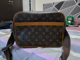 Tas Louis Vuitton LV Reporter
