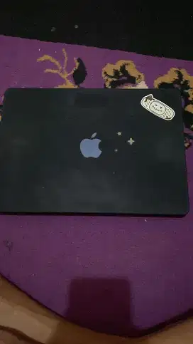 Jual MacBook Air M2