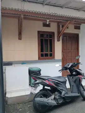 RUMAH DISEWAKAN