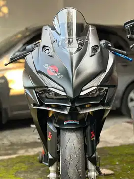 Honda CBR 250RR Black Freedom