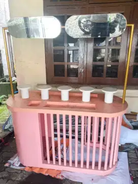 Meja display / pameran / mall