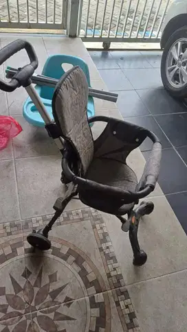 Stroller Bekas Jarang dipake anaknya ga mau