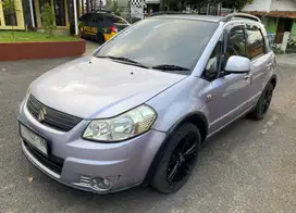 Di jual Suzuki Xover SX4