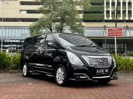 HYUNDAI H1 Royale 2.5 CRDI AT 2017 HITAM BERGARANSI AN PERORANGAN