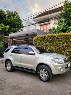 Toyota Fortuner 2007 Bensin