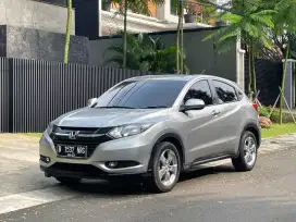 LOW KM! Honda HRV E CVT 2017 Silver