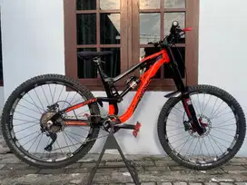 Sepeda MTB Enduro DH Thrill Ricochet T160
